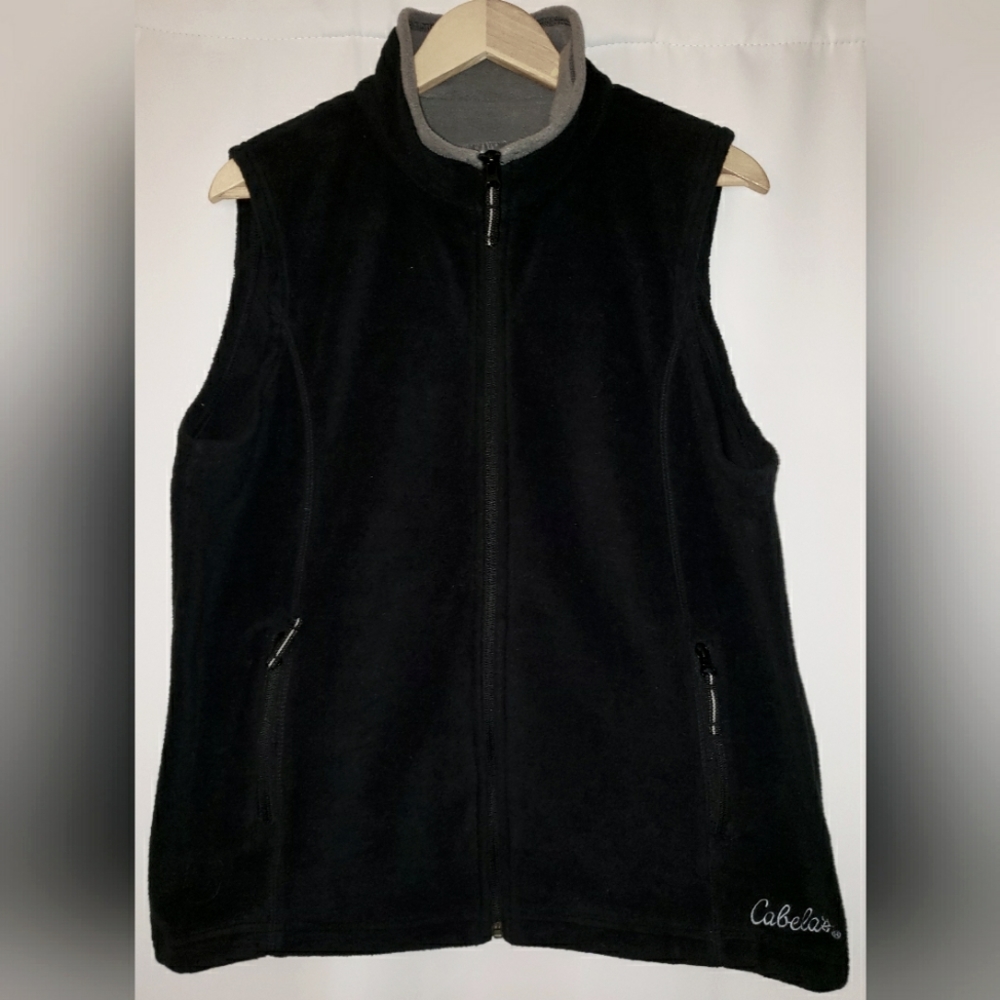 Cabela’s Mens Fleece Vest Full Zip Black Gray Fleece Vest Embroidered Size L